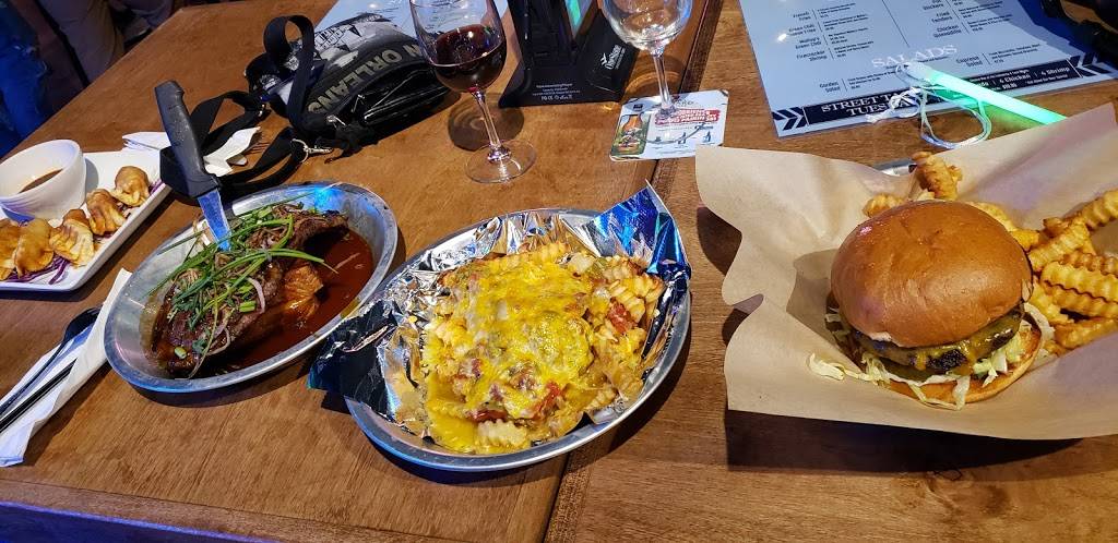 Malloys Bar & Grille | restaurant | 11550 W Meadows Dr, Littleton, CO 80127, USA | 3039728658 OR +1 303-972-8658