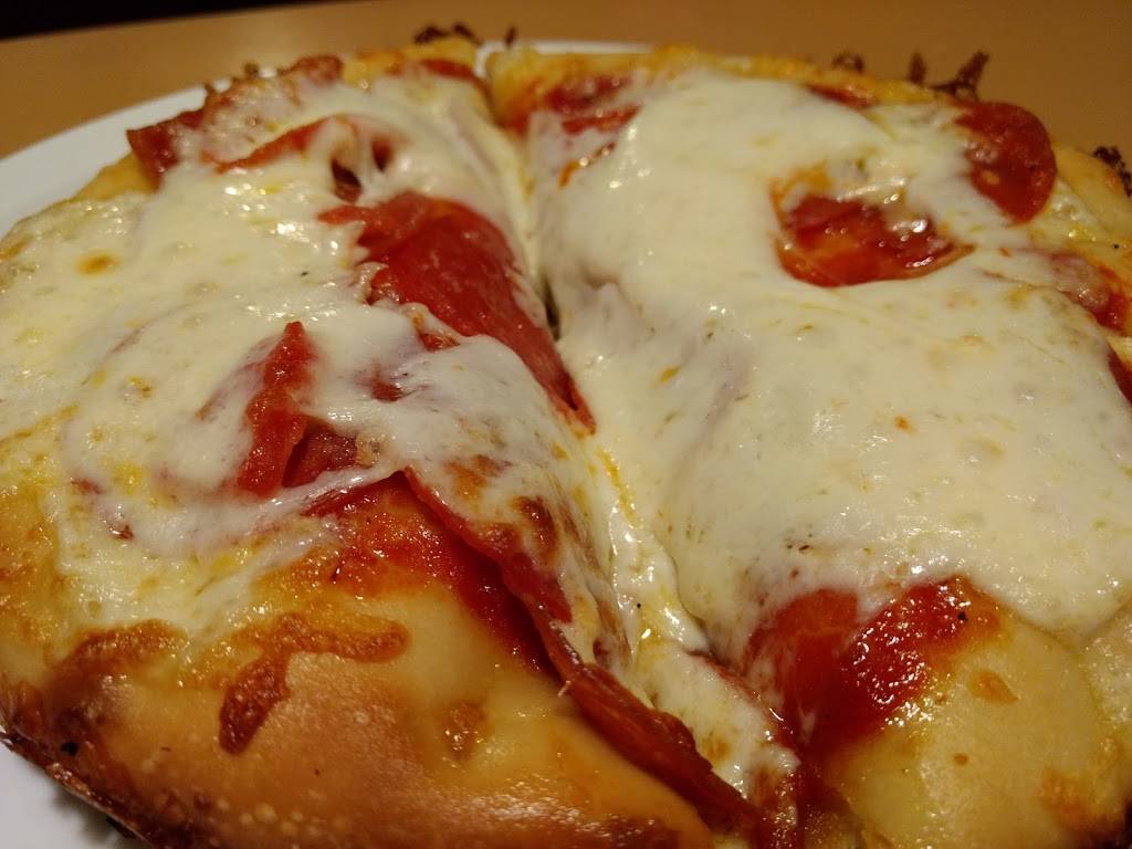 Numero Uno Pizza | restaurant | 5770 Rodeo Rd, Los Angeles, CA 90016, USA | 3232961543 OR +1 323-296-1543