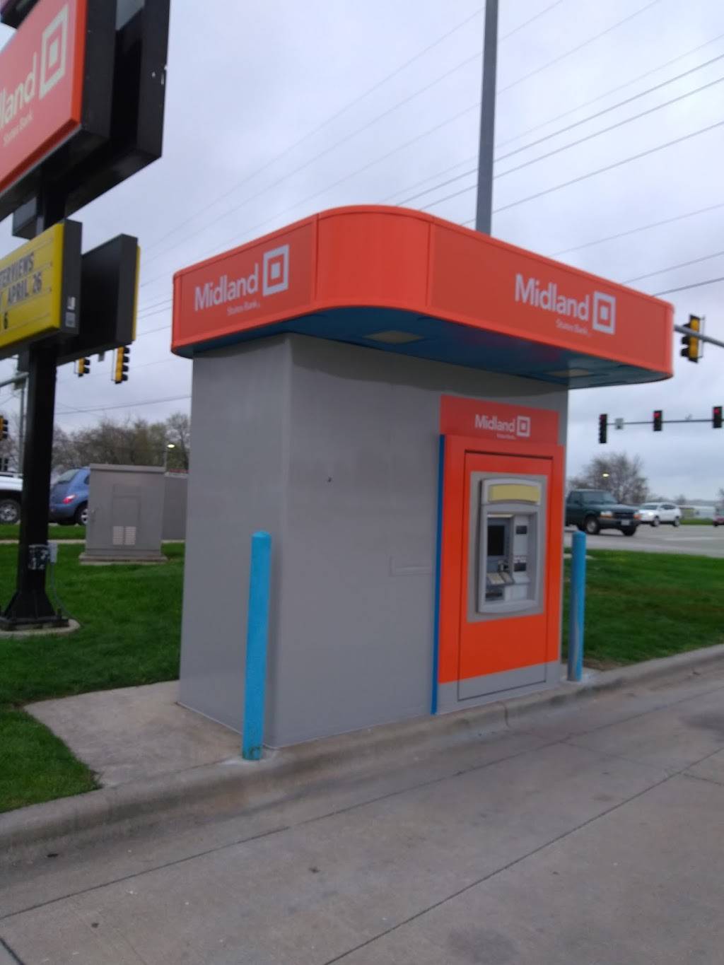 McDonalds | cafe | 2911 S Banker St, Effingham, IL 62401, USA | 2173424933 OR +1 217-342-4933