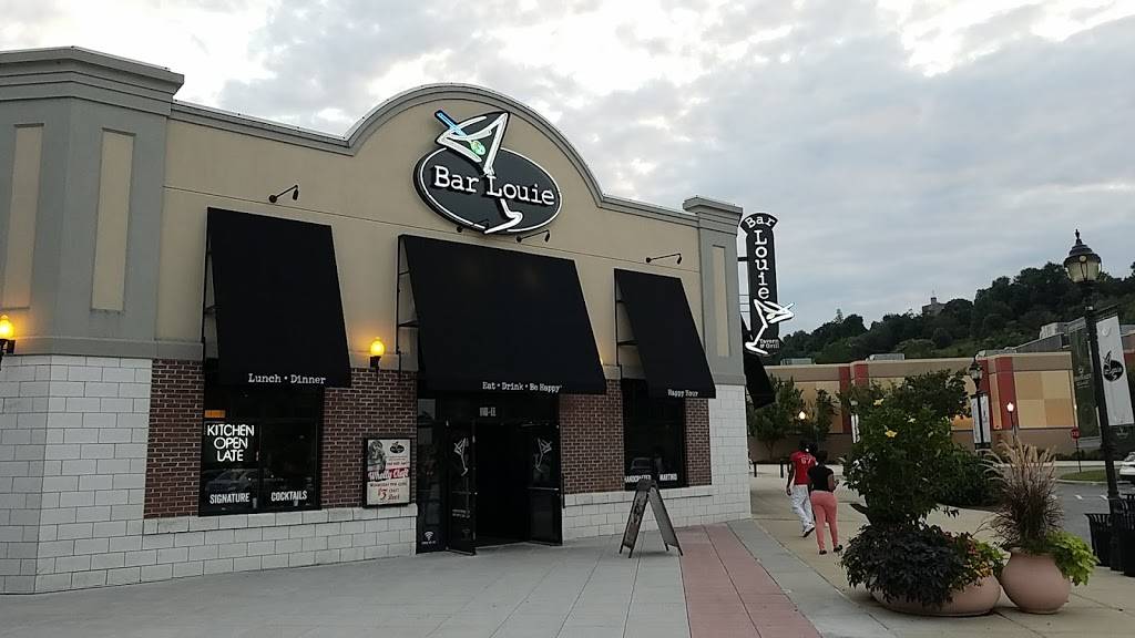 Bar Louie | night club | 118 Shawan Rd, Hunt Valley, MD 21030, USA | 4435412950 OR +1 443-541-2950