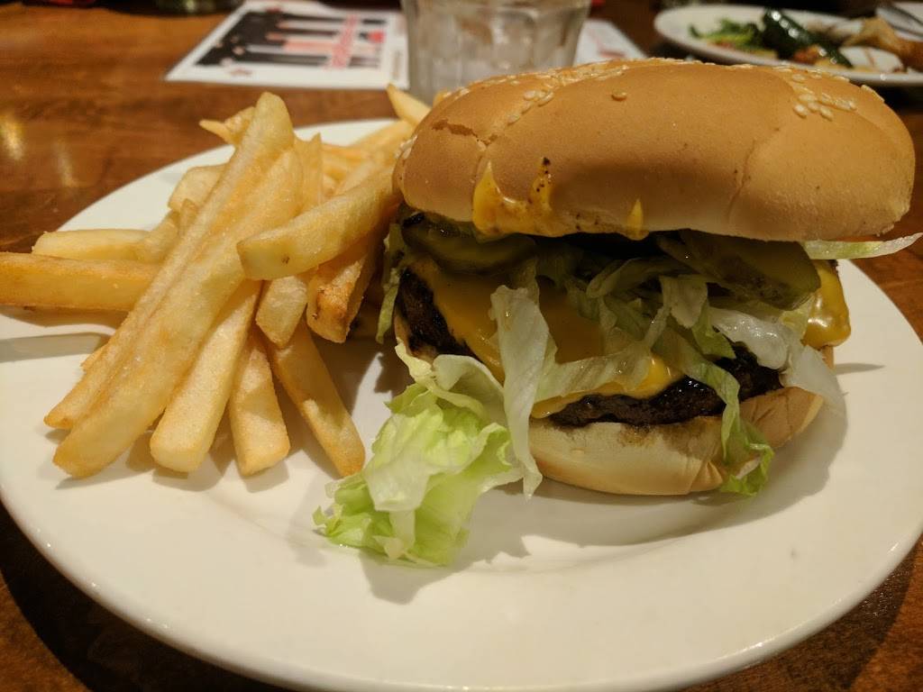 Tuckers Marketplace | restaurant | 15 Carlson Ct, Etobicoke, ON M9W 6A2, Canada | 4166758818 OR +1 416-675-8818