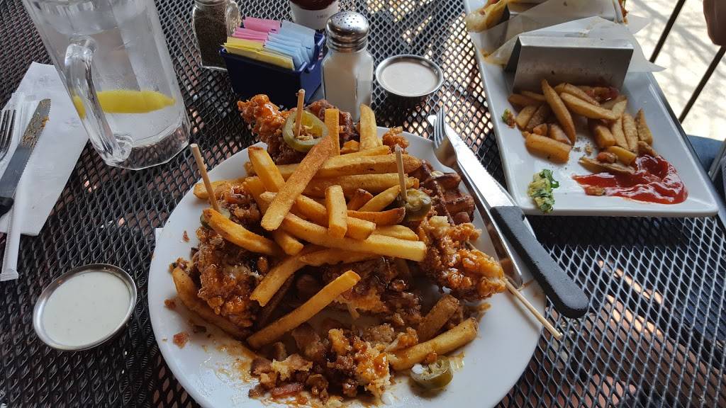 Chilis Grill & Bar | meal takeaway | 700 Ronald Reagan Dr, Evans, GA 30809, USA | 7068603464 OR +1 706-860-3464