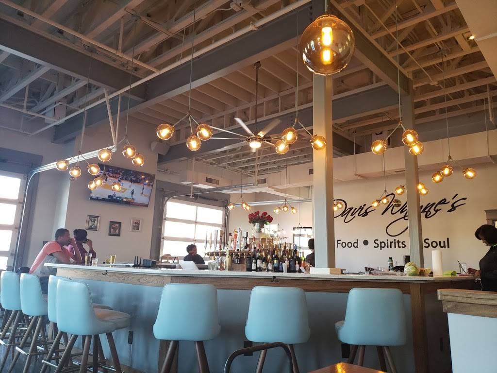 Davis Waynes | restaurant | 9454 Bradmore Ln, Ooltewah, TN 37363, USA | 4232698969 OR +1 423-269-8969