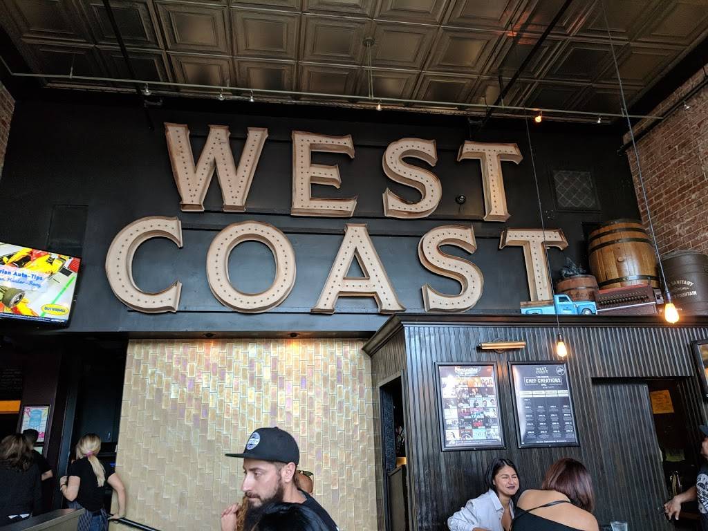 West Coast Tavern | restaurant | 2895 University Ave, San Diego, CA 92104, USA | 6192951688 OR +1 619-295-1688