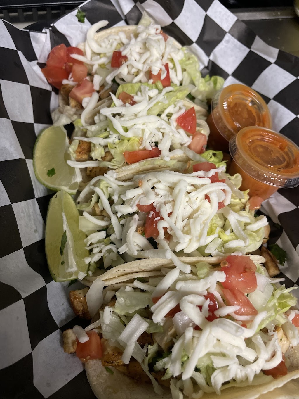 Tex Mex food truck | restaurant | 306 W 1st Ave, Parkesburg, PA 19365, USA | 6102457897 OR +1 610-245-7897