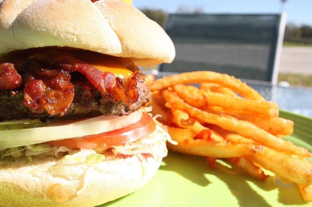 BrewBurgers Pub & Grill | restaurant | 525 S Tamiami Trail, Venice, FL 34285, USA | 9414842337 OR +1 941-484-2337