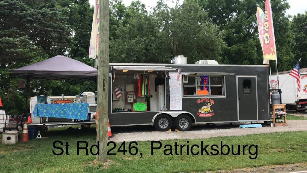 Tailgaters BBQ | restaurant | 10542 IN-246, Coal City, IN 47427, USA | 8125855388 OR +1 812-585-5388