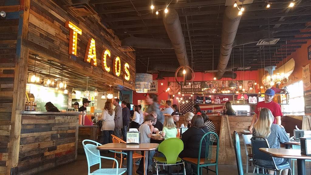 Tacos 4 Life | restaurant | 1572 N College Ave, Fayetteville, AR 72703, USA | 4799664150 OR +1 479-966-4150