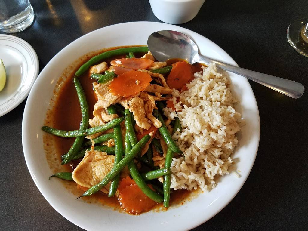 Sri Uma Thai Cuisine | restaurant | 7828 NE Bothell Way, Kenmore, WA 98028, USA | 4258063929 OR +1 425-806-3929