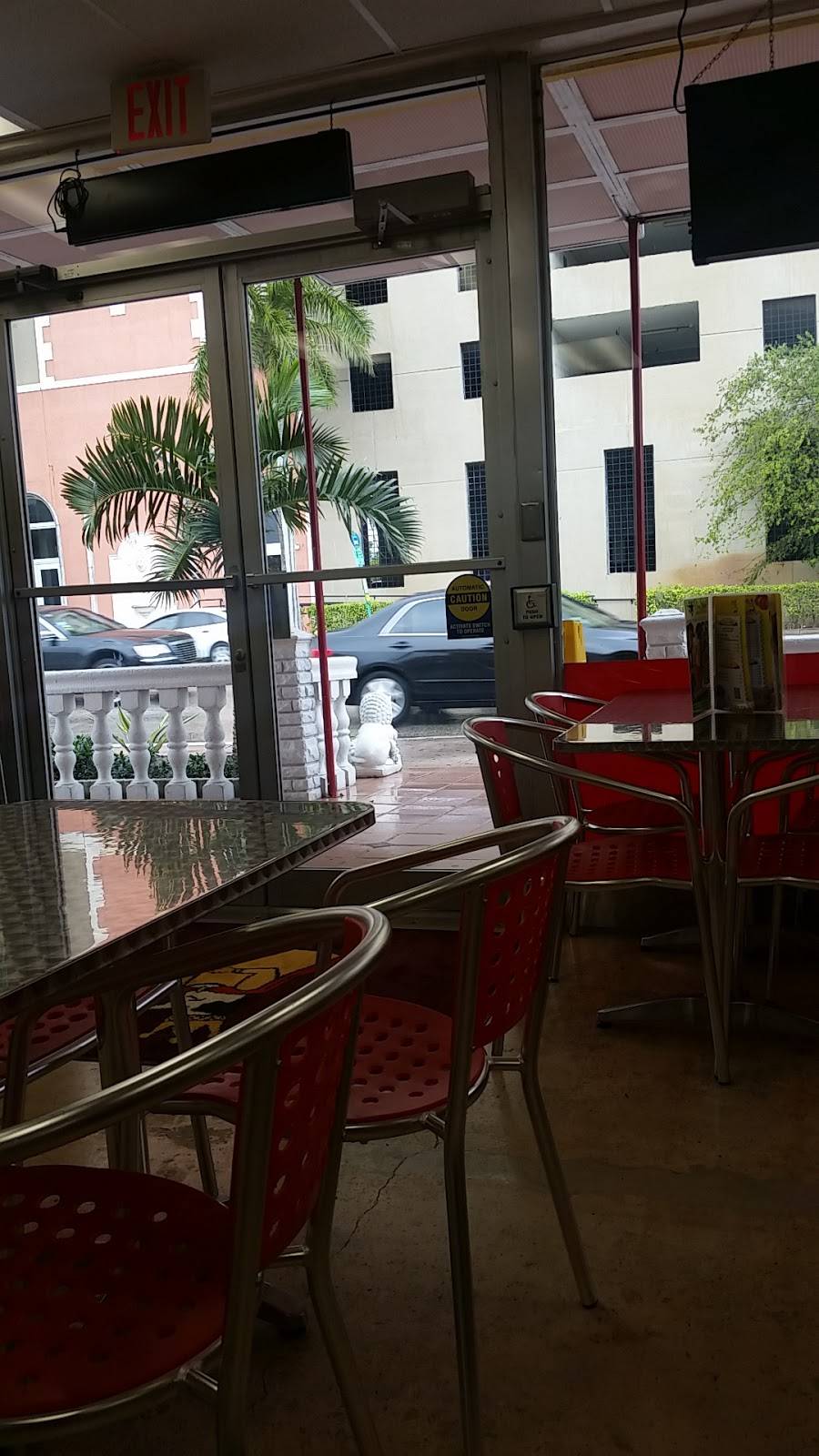 Reys Pizza | restaurant | 6340 SW 8th St, West Miami, FL 33144, USA | 3052652040 OR +1 305-265-2040