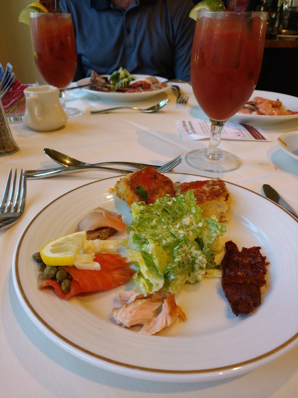 Deerfield | restaurant | 507 Thompson Station Rd, Newark, DE 19711, USA | 3023686640 OR +1 302-368-6640