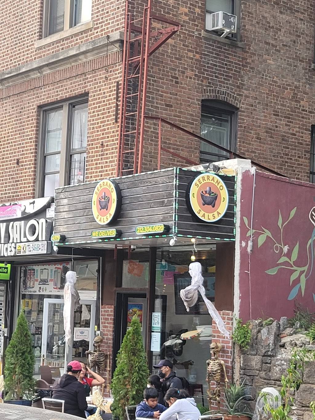 Serrano Salsa | restaurant | 4979 Broadway, New York, NY 10034, USA | 2123040820 OR +1 212-304-0820