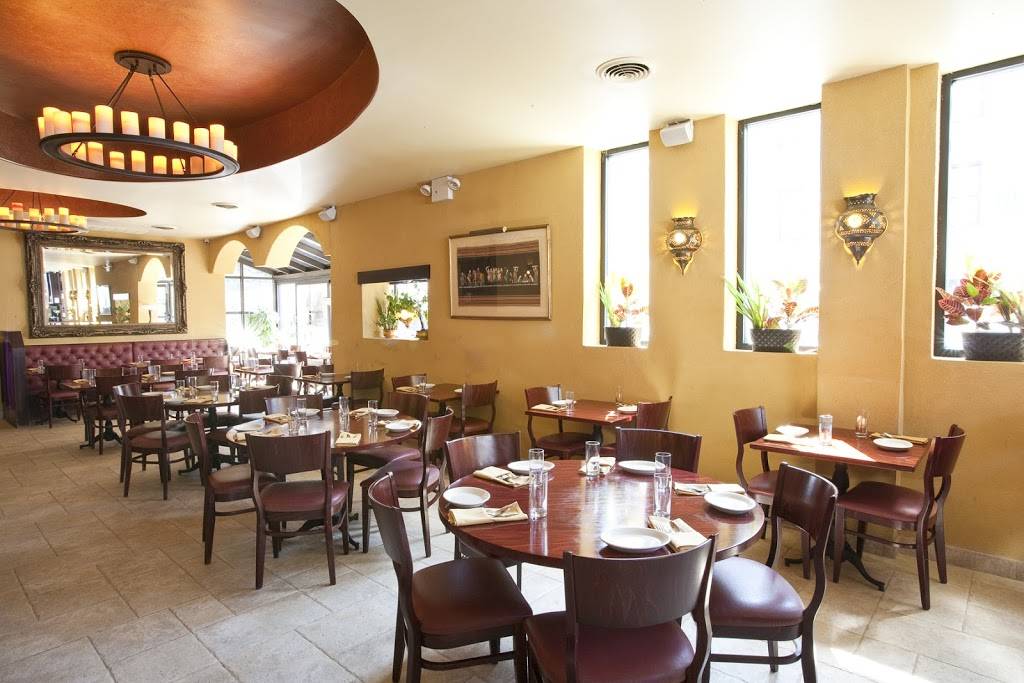 Tanoreen | restaurant | 7523 3rd Ave, Brooklyn, NY 11209, USA | 7187485600 OR +1 718-748-5600