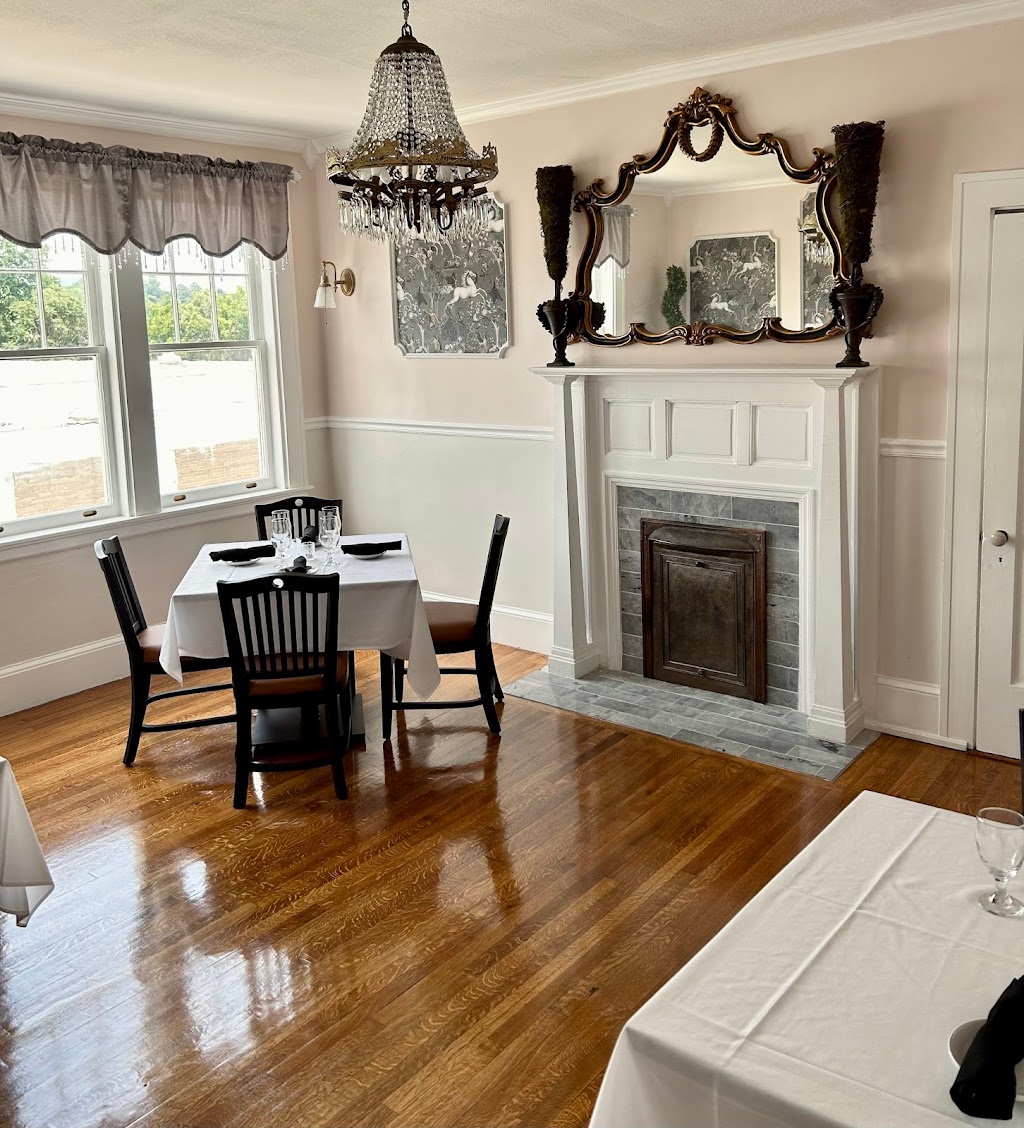 Blanton House Restaurant & Venue | restaurant | 239 S Main St, Marion, NC 28752, USA | 8284608424 OR +1 828-460-8424