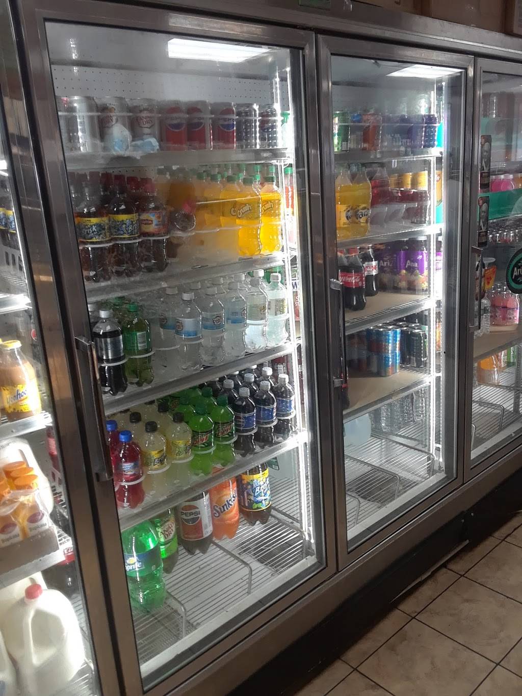 Pepes Deli & Grill | restaurant | 15 Main St, Hempstead, NY 11550, USA | 5164939002 OR +1 516-493-9002