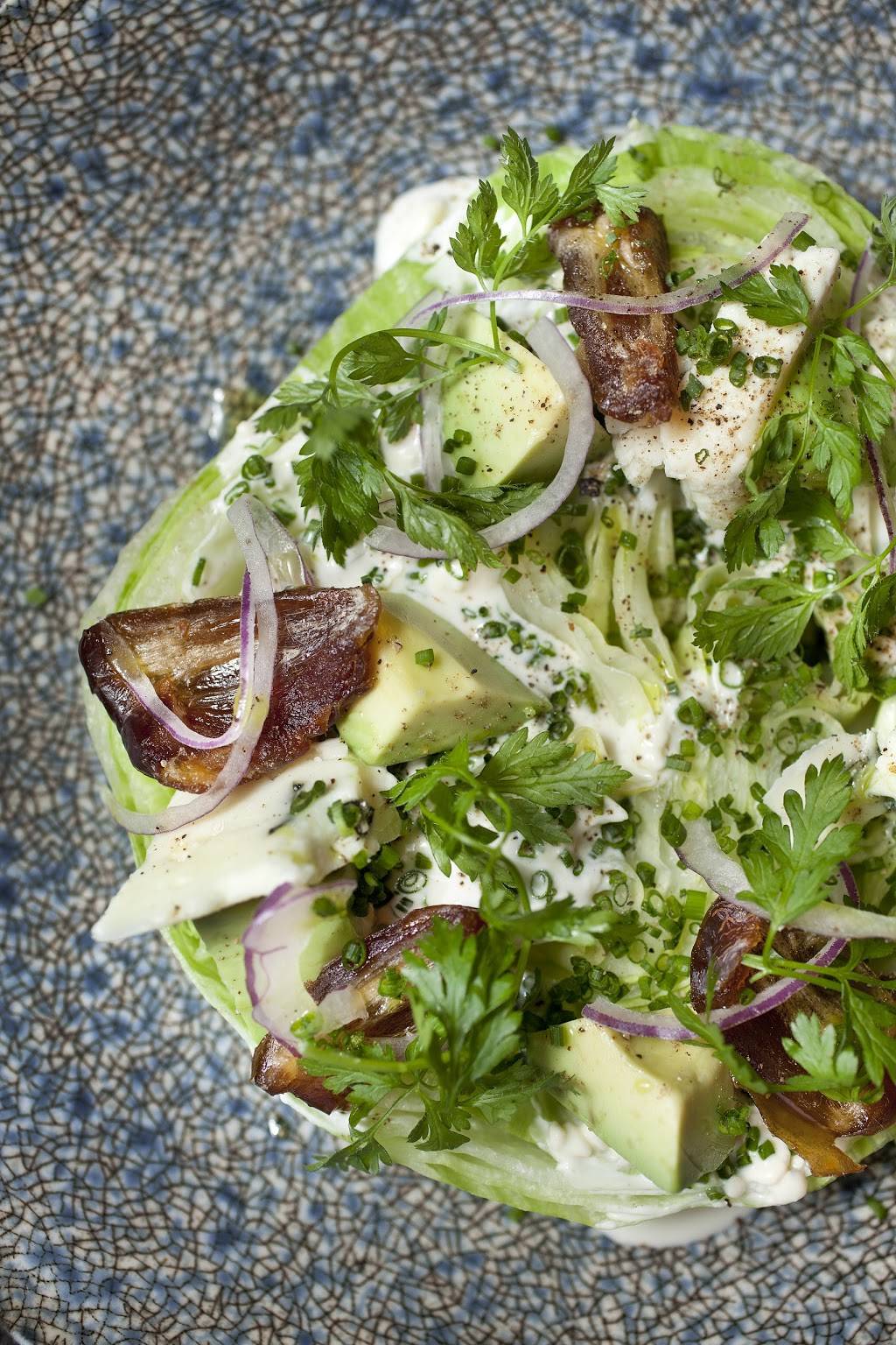 Finn Town | restaurant | 2251 Market St, San Francisco, CA 94114, USA | 4156263466 OR +1 415-626-3466