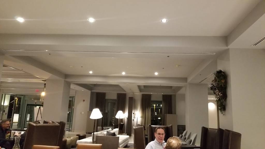 Stave Regional Kitchen and Lounge | night club | 700 Cool Springs Blvd, Franklin, TN 37067, USA | 6152616100 OR +1 615-261-6100