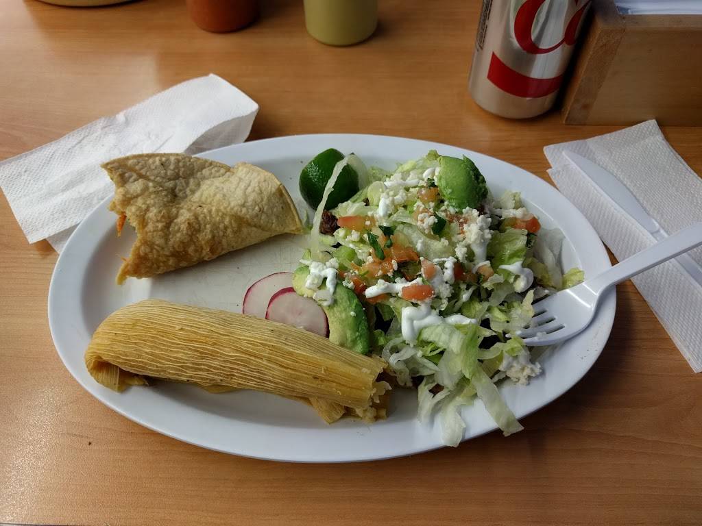 Tienda Mexicana | restaurant | 31642 John R Rd, Madison Heights, MI 48071, USA | 2485891607 OR +1 248-589-1607