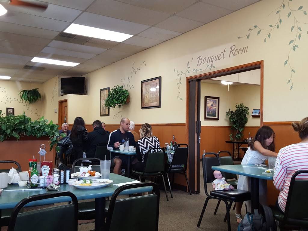 Brothers Family Restaurant | restaurant | 5150 Waring Rd, San Diego, CA 92120, USA | 6192870880 OR +1 619-287-0880