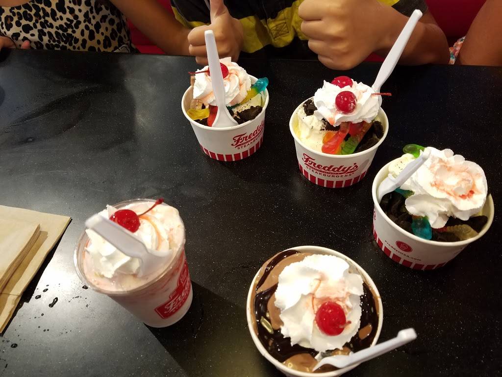 Freddys Frozen Custard & Steakburgers | restaurant | 2624 E Stone Dr, Kingsport, TN 37660, USA | 4233924454 OR +1 423-392-4454