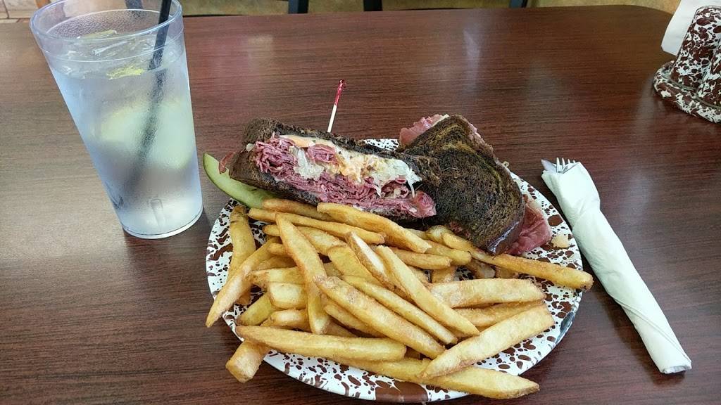 5th on 4th Sandwiches and More | restaurant | 926 4th Ave E, Olympia, WA 98506, USA | 3609439106 OR +1 360-943-9106
