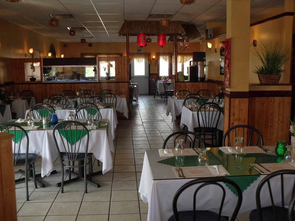 Restaurant Son Lam | restaurant | 3044 Route Lagueux, Saint-Étienne-de-Lauzon, QC G6J 1K2, Canada | 4188316668 OR +1 418-831-6668