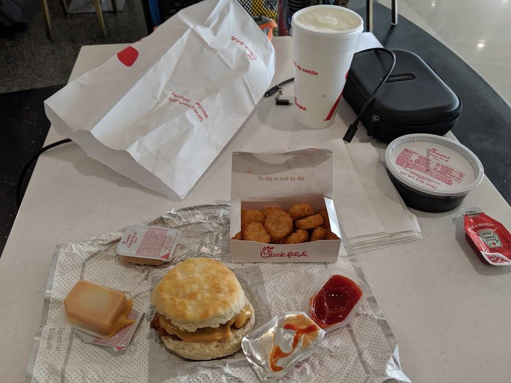 Chick-fil-A | restaurant | 2562 Worldgateway Pl McNamara, Terminal, Core 10, Detroit, MI 48242, USA | 7349413481 OR +1 734-941-3481