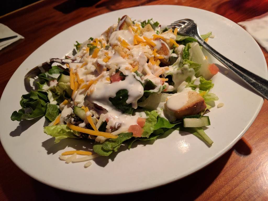 Hooters | meal takeaway | 10620 Metcalf Ln, Overland Park, KS 66212, USA | 9133814668 OR +1 913-381-4668