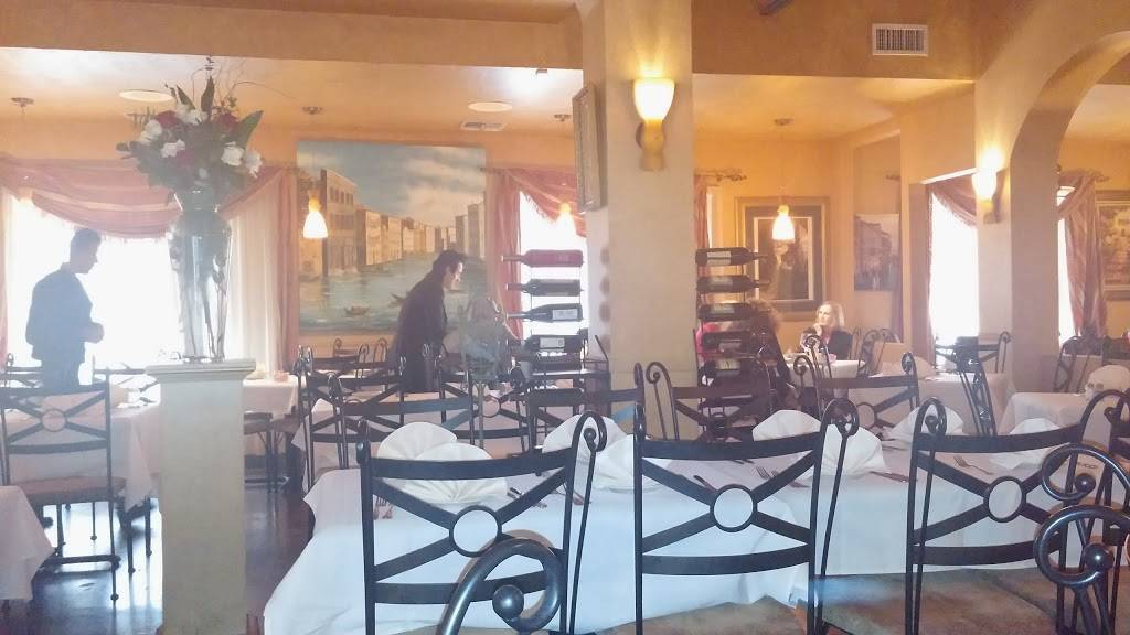 Bellinis Italian Cafe and Pizza | restaurant | 921 N Riverfront Blvd Ste 300, Dallas, TX 75207, USA | 2145282844 OR +1 214-528-2844