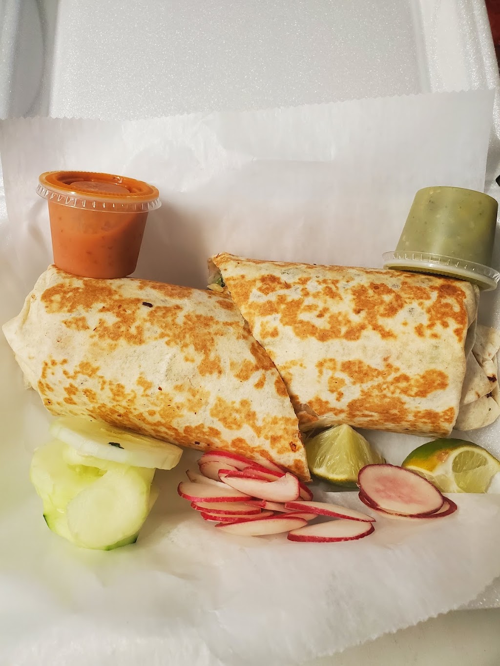 Fiesta Tacos Food Truck | restaurant | 1565 E Main St, Brownsburg, IN 46112, USA | 3177266063 OR +1 317-726-6063