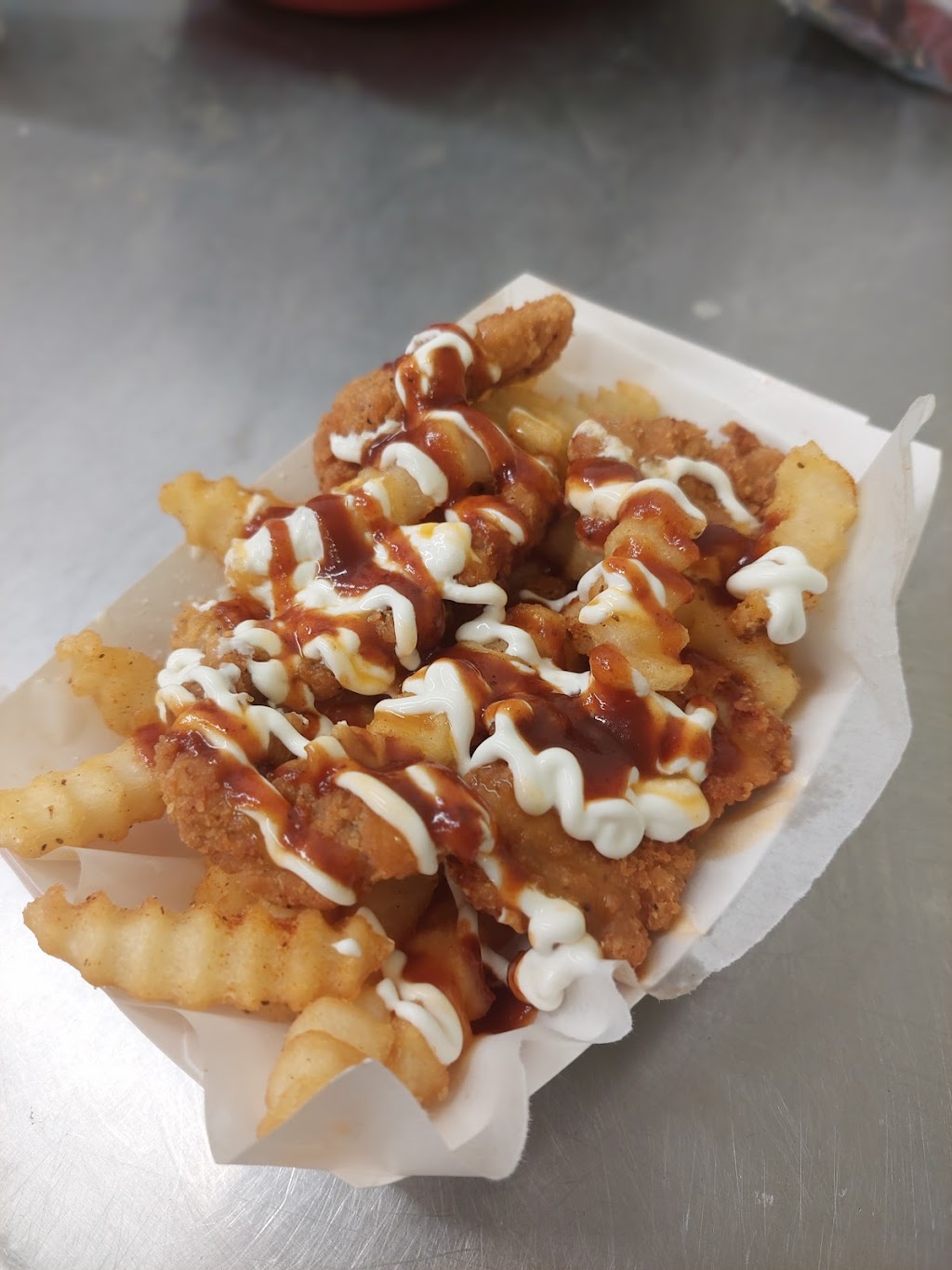 Hornet hangout | restaurant | 408 S Illinois Ave, Harrisburg, AR 72432, USA | 8704080757 OR +1 870-408-0757