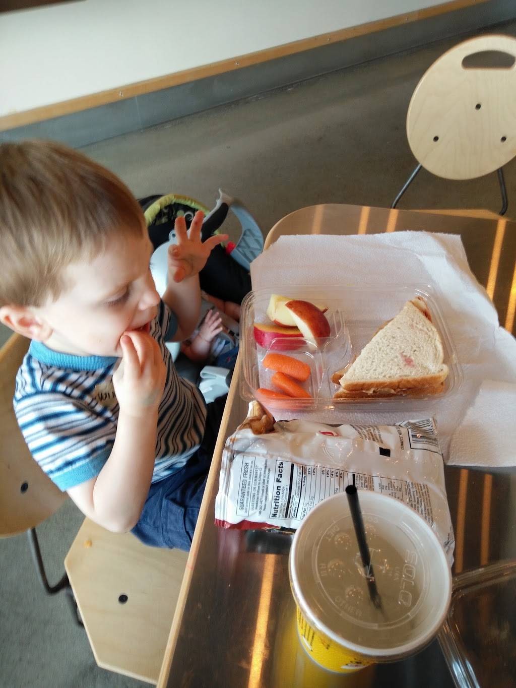 Which Wich Superior Sandwiches | restaurant | 881 Ridgewalk Pkwy #102, Woodstock, GA 30188, USA | 6785943196 OR +1 678-594-3196