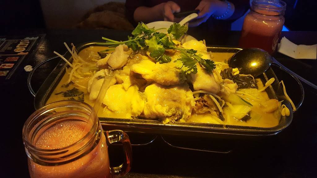 Funny BBQ Bar | restaurant | 818 54th St, Brooklyn, NY 11220, USA | 7186336868 OR +1 718-633-6868