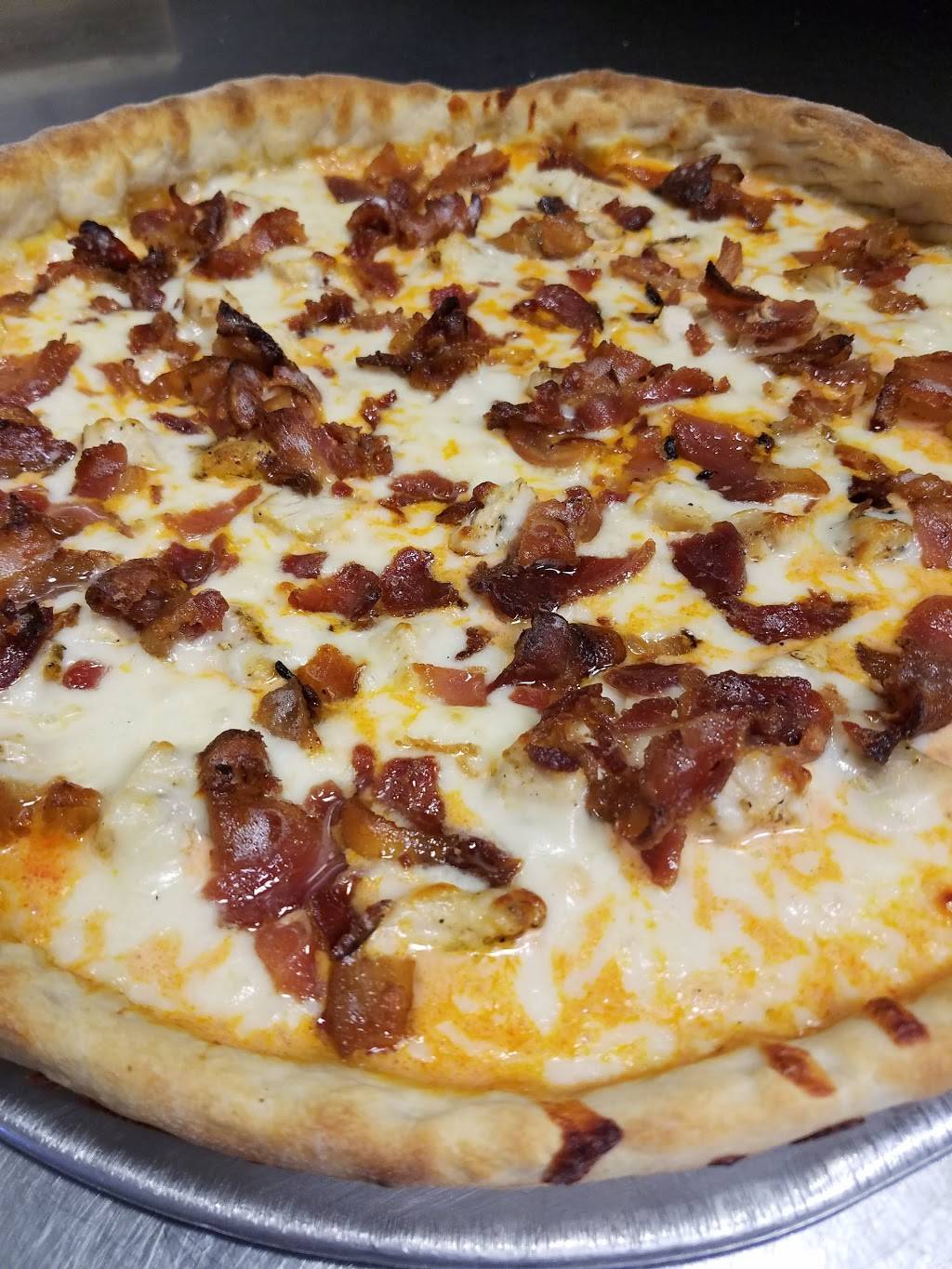 Falbo Bros Pizzeria | restaurant | 1219 W Main St, Sun Prairie, WI 53590, USA | 6088348900 OR +1 608-834-8900