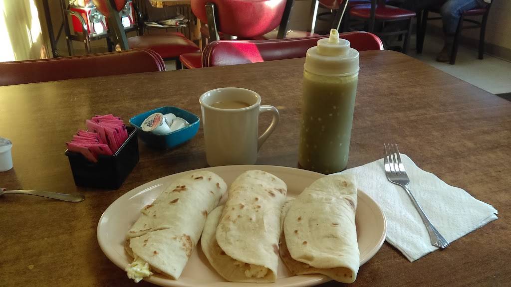 La Esquinita Mexican Restaurant | restaurant | 4705 Roosevelt Ave, San Antonio, TX 78214, USA | 2106885026 OR +1 210-688-5026