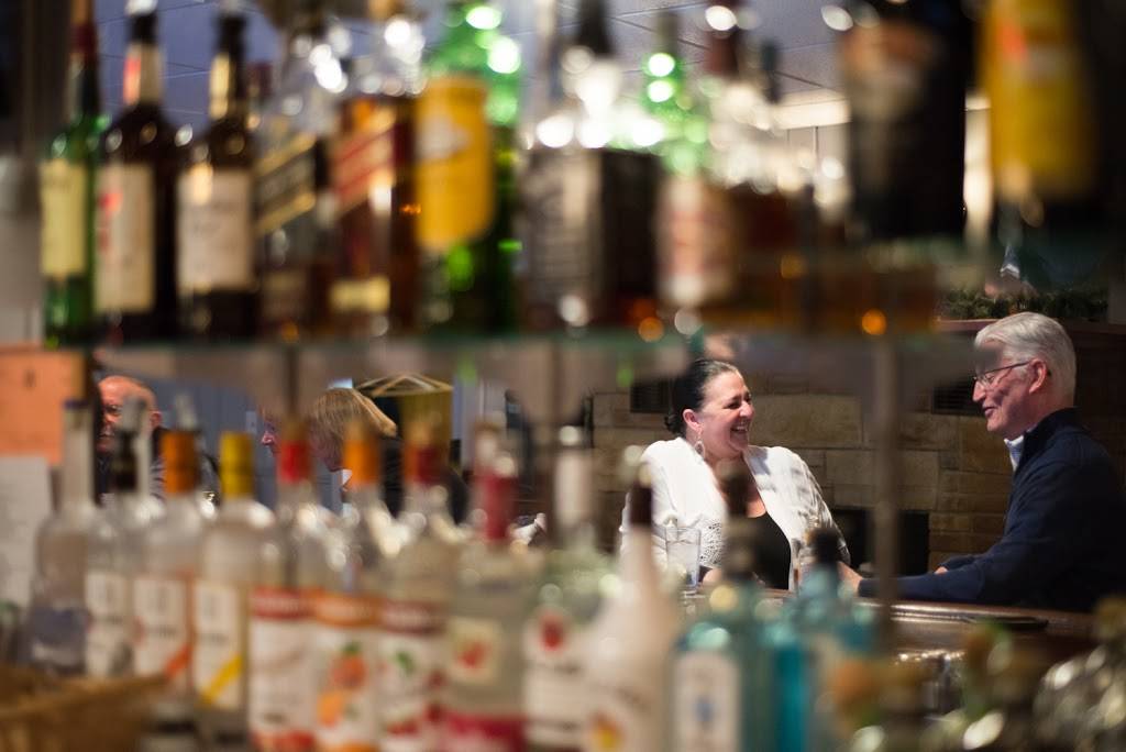 Max410 | restaurant | 201 Continental Ave, Cohoes, NY 12047, USA | 5183280079 OR +1 518-328-0079