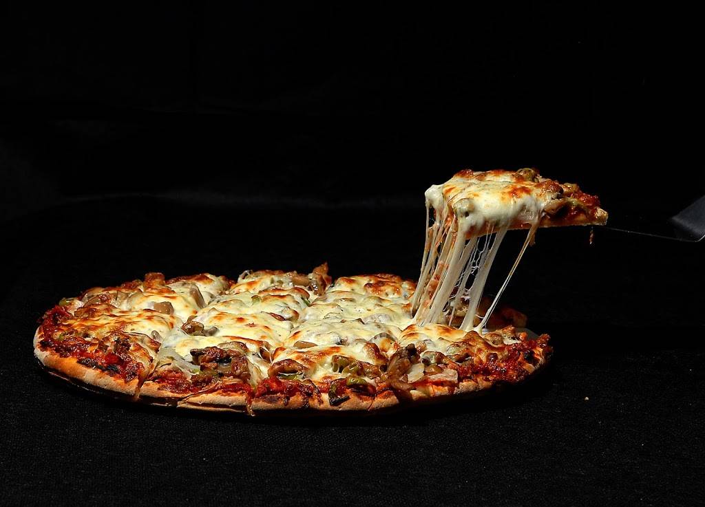 B&C Pizza | restaurant | 608 State St, Bay City, MI 48706, USA | 9896864600 OR +1 989-686-4600