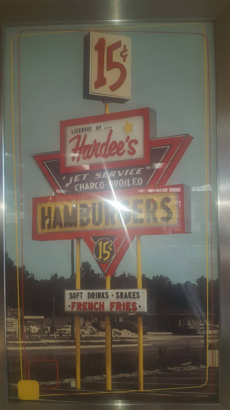 Hardees | restaurant | 704 W Academy St, Randleman, NC 27317, USA | 3364987911 OR +1 336-498-7911