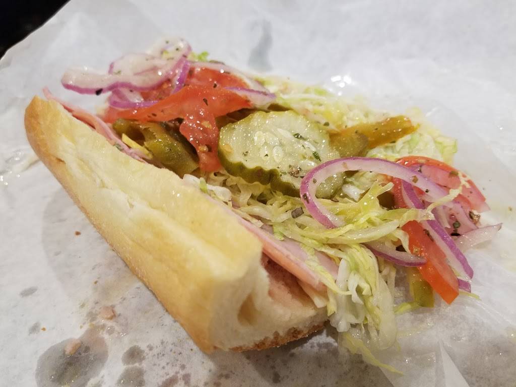 The Famous Napoli Pizza | restaurant | 944 E Passyunk Ave, Philadelphia, PA 19147, USA | 2153363833 OR +1 215-336-3833