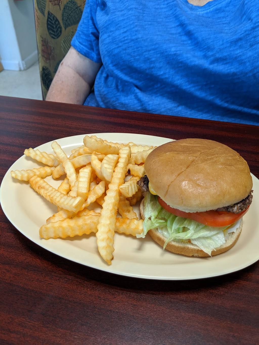 Debs Diner | restaurant | 28730 AL-99 suite c, Elkmont, AL 35620, USA | 2562624844 OR +1 256-262-4844