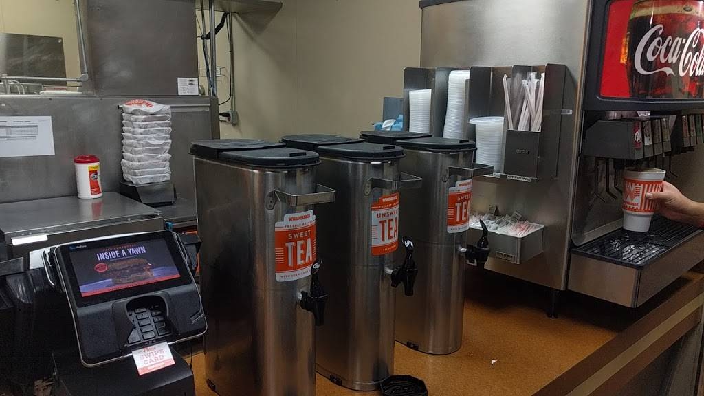 Whataburger | restaurant | 8101 Dyer St, El Paso, TX 79904, USA | 9157572564 OR +1 915-757-2564