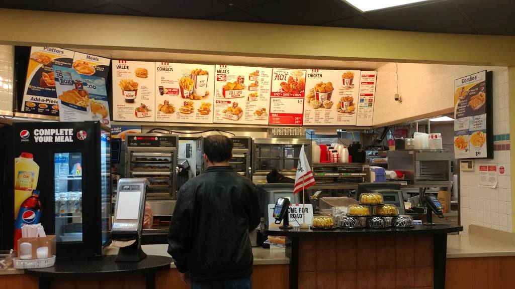 KFC | restaurant | 1610 Freedom Blvd, Watsonville, CA 95076, USA | 8317223303 OR +1 831-722-3303