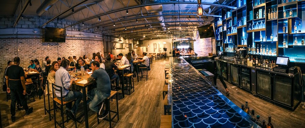 PEZ - Mexican Seafood | restaurant | 20 W Flagler St, Miami, FL 33130, USA | 3055703440 OR +1 305-570-3440