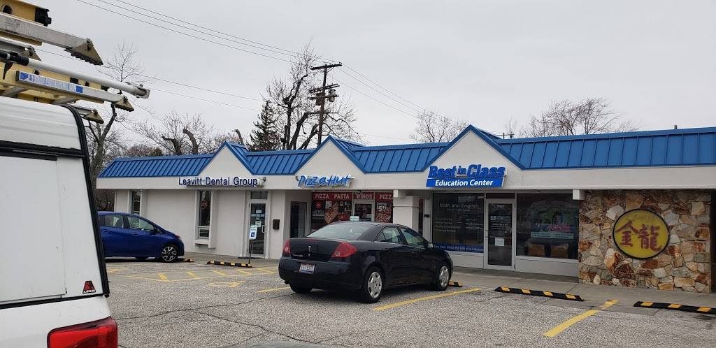 Pizza Hut | restaurant | 5867 Mayfield Rd, Mayfield Heights, OH 44124, USA | 4404615220 OR +1 440-461-5220