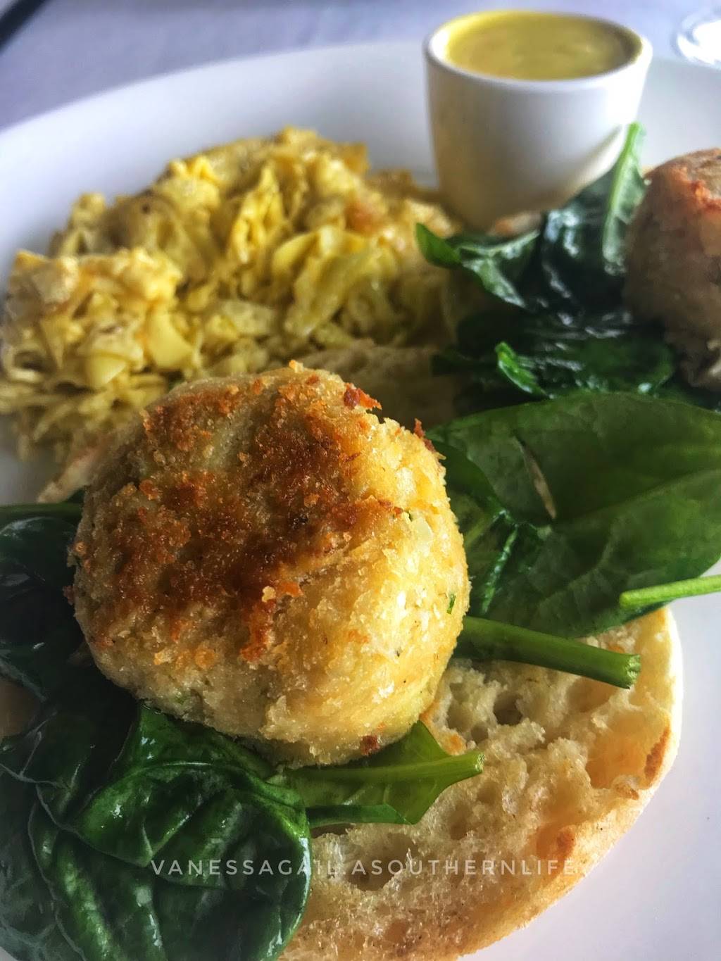 360 Grille | restaurant | 10 Hightower Pl, Florence, AL 35630, USA | 2562463600 OR +1 256-246-3600