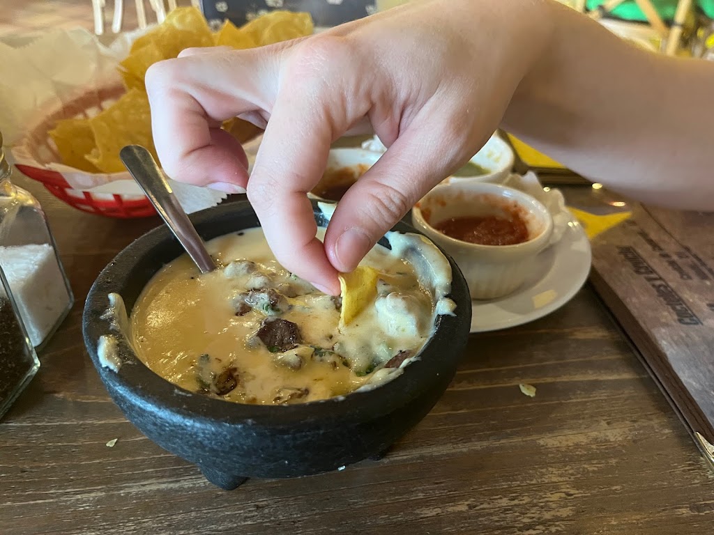 Fajitas Mexican Grill | restaurant | 528 Oakfield Dr, Brandon, FL 33511, USA | 8133248071 OR +1 813-324-8071