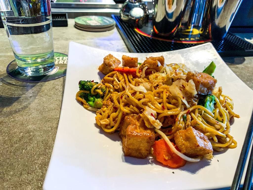 Bites of Bangkok | restaurant | 340 15th Ave E #201, Seattle, WA 98102, USA | 2062680823 OR +1 206-268-0823