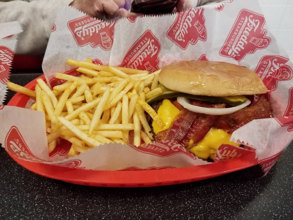 Freddys Frozen Custard & Steakburgers | restaurant | 5634 Grove Blvd, Hoover, AL 35226, USA | 2059897989 OR +1 205-989-7989