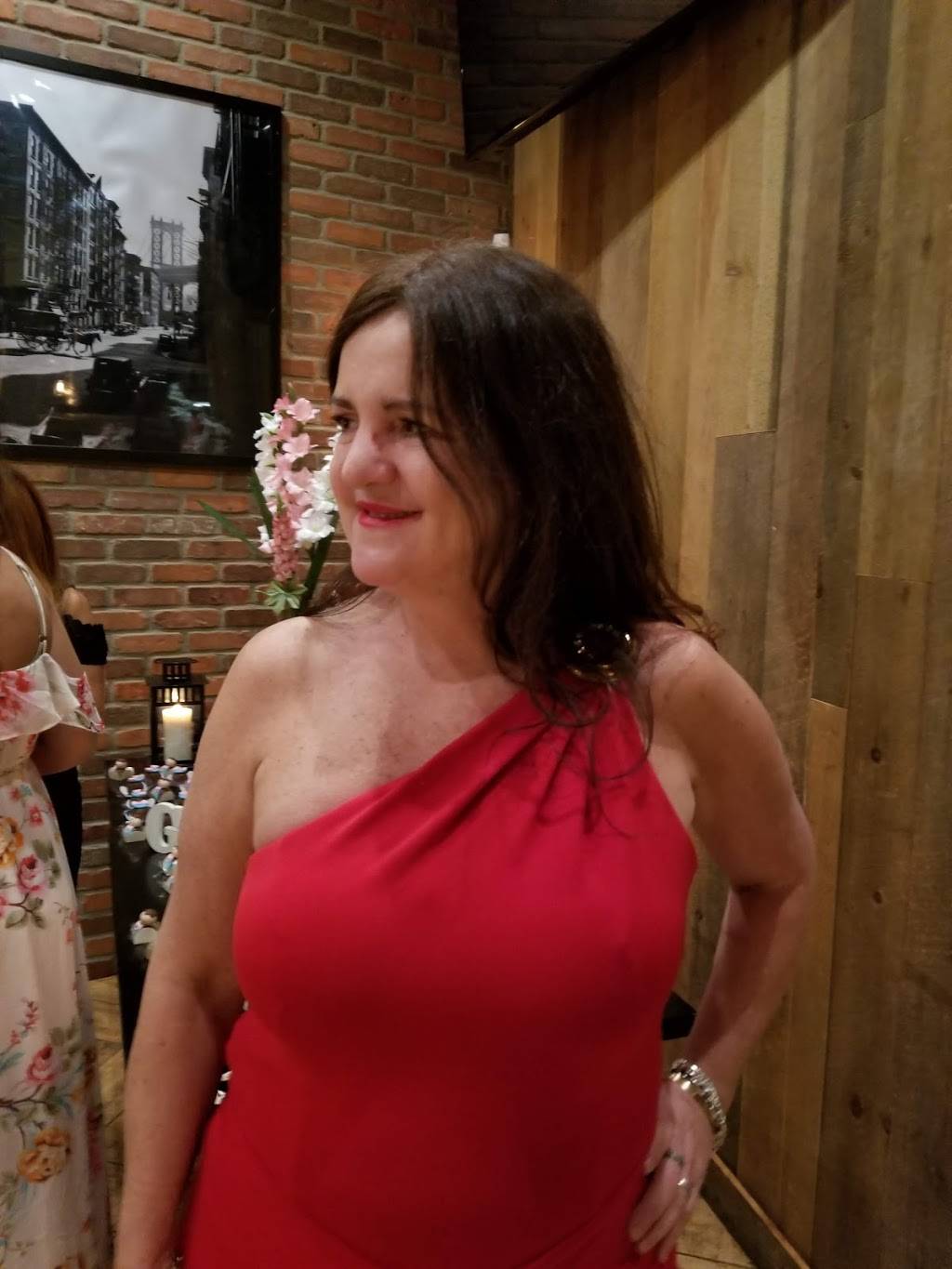 Broughton Grill | restaurant | 712 Bloomfield Ave, Montclair, NJ 07042, USA | 9737444402 OR +1 973-744-4402