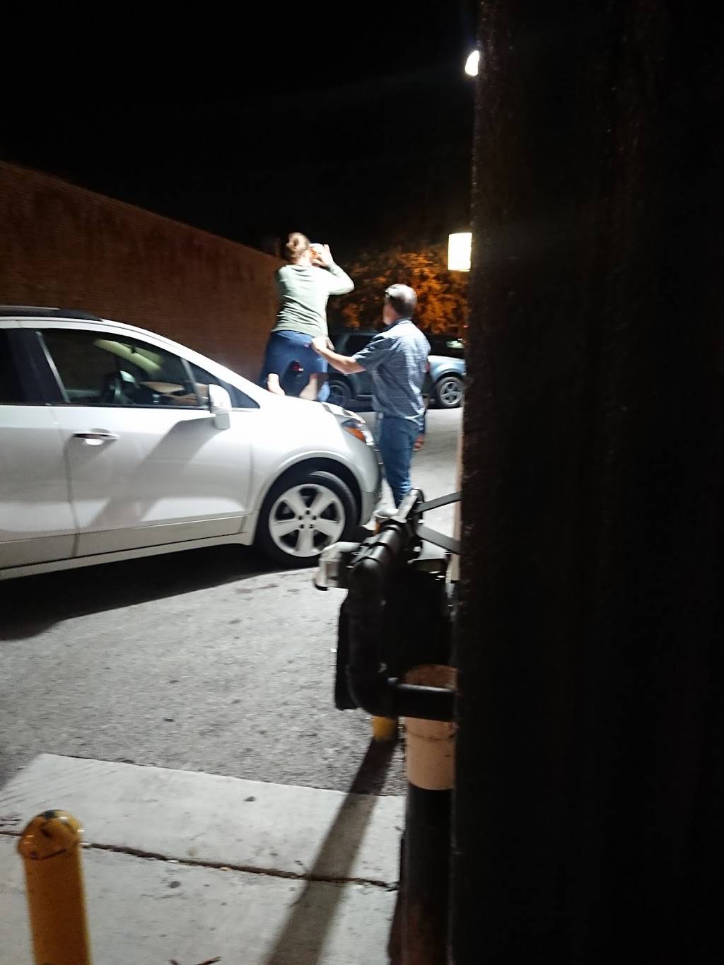 Barney Callaghans Pub | restaurant | 10618 S Western Ave, Chicago, IL 60643, USA | 7732336829 OR +1 773-233-6829